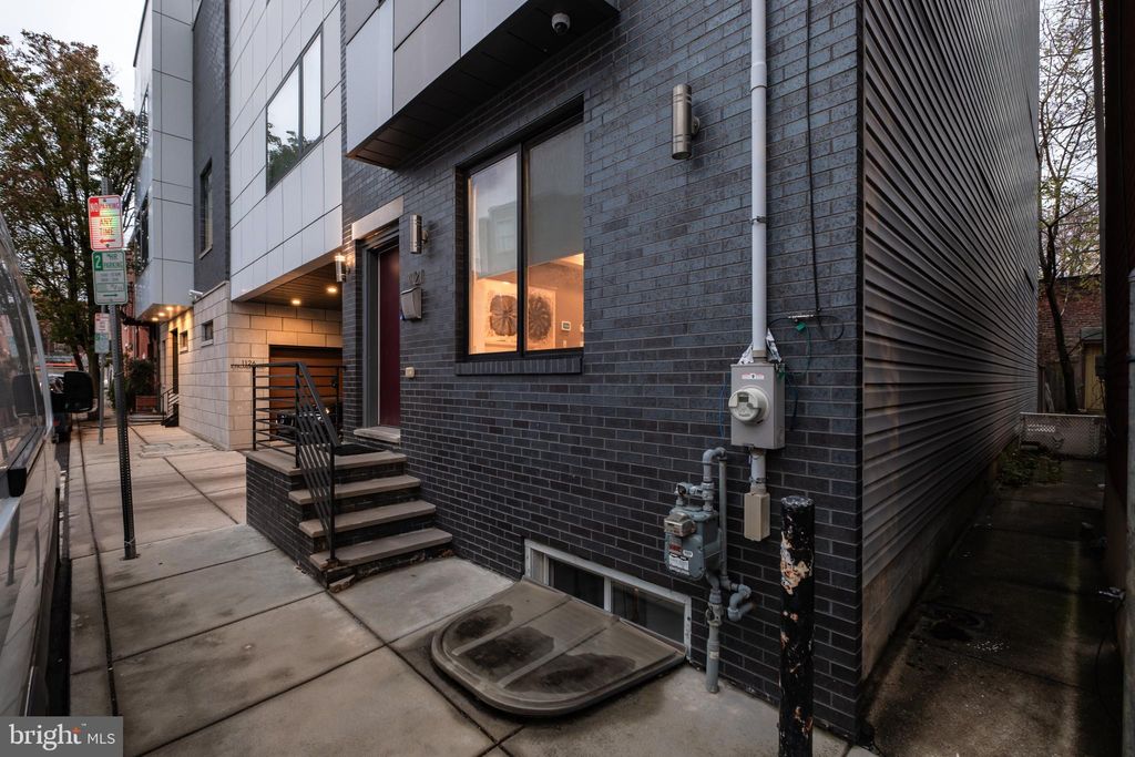 Photo of 1121 Earl Street, PHILADELPHIA, PA 19125 (MLS # PAPH2573426)