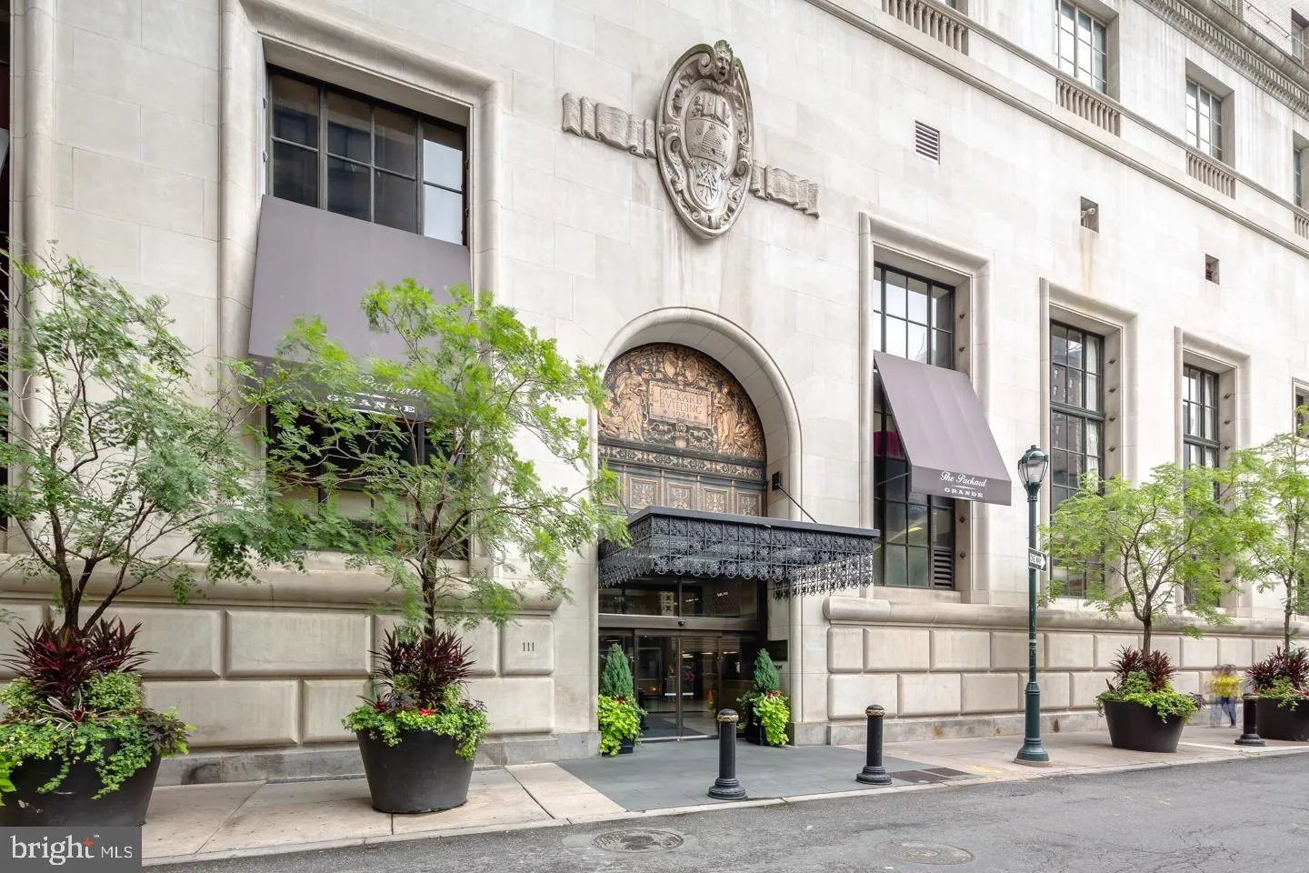 Philadelphia, Pennsylvania 19102, United States, 2 Bedrooms Bedrooms, ,2 BathroomsBathrooms,Residential,Active,90867