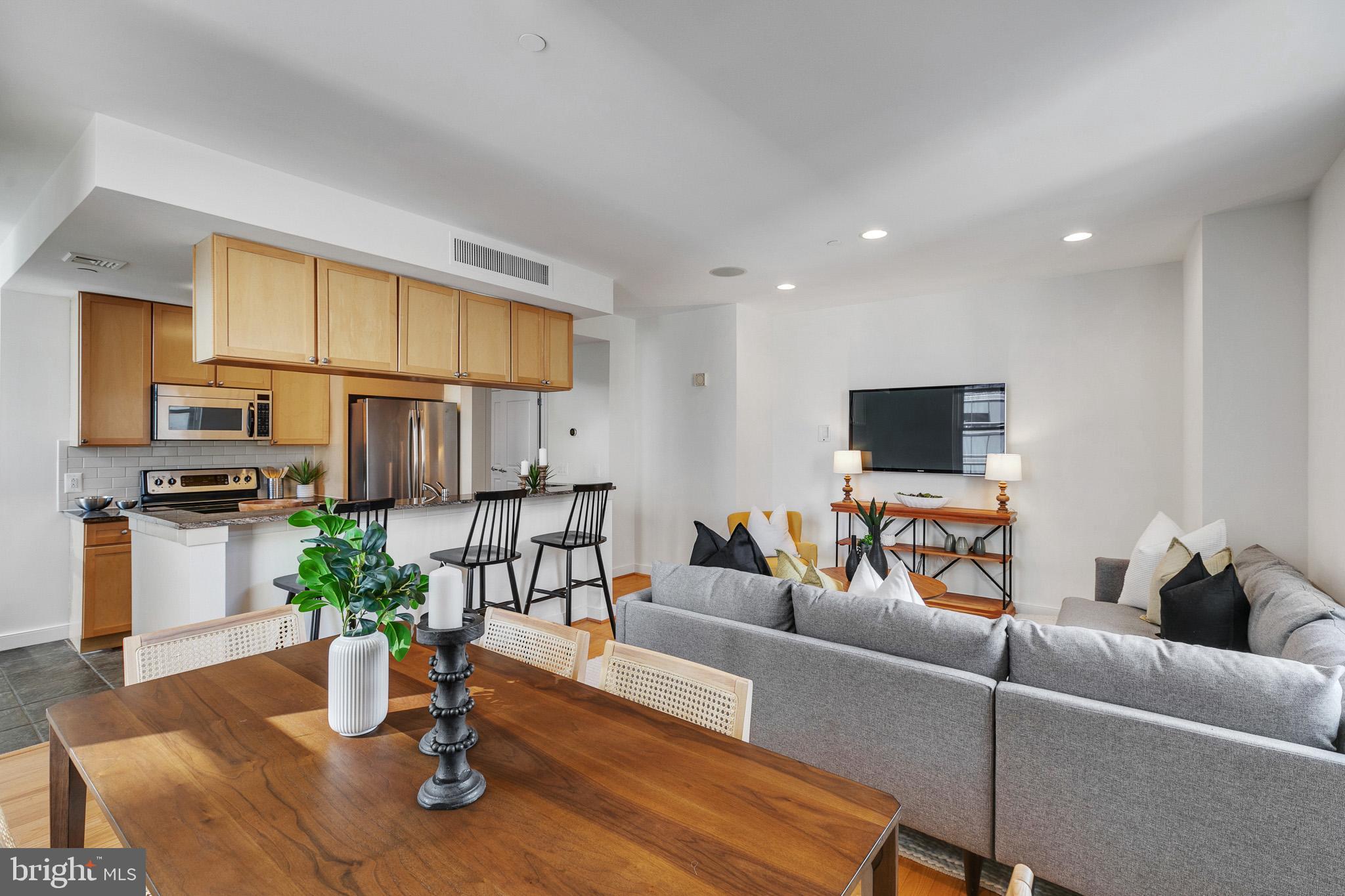 RITTENHOUSE SQUARE - Residential