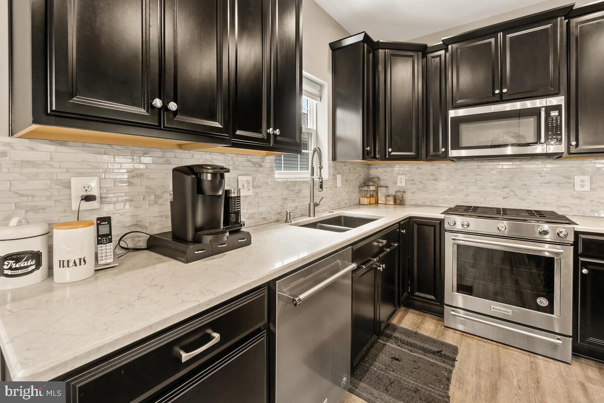 KELLERTON - Residential Lease