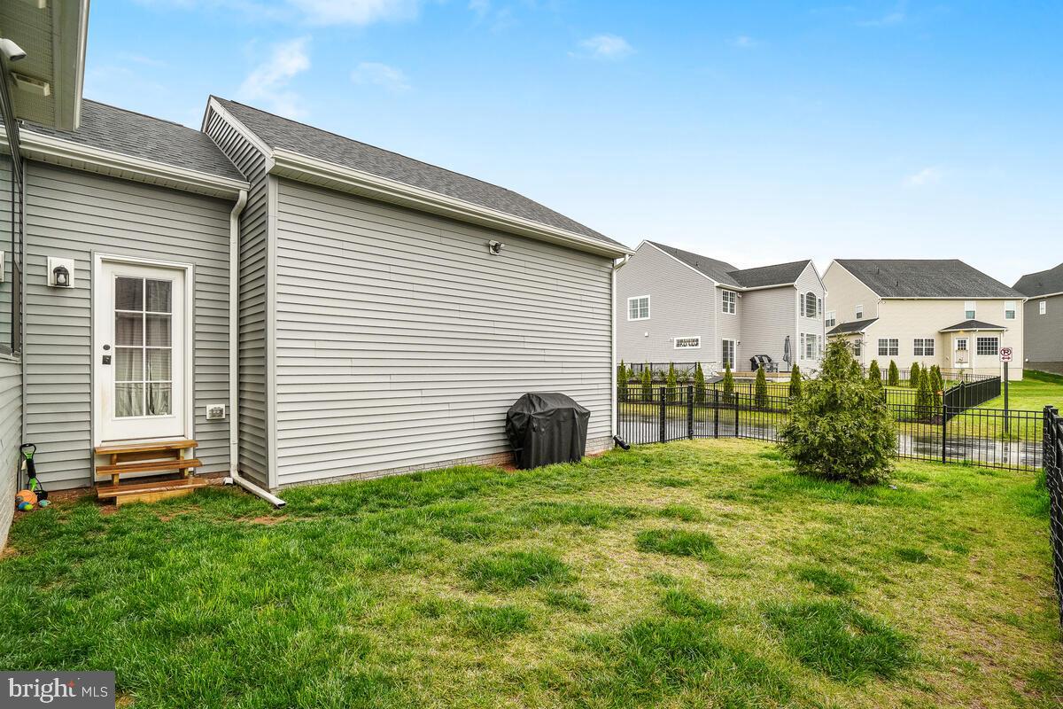 KELLERTON - Residential Lease