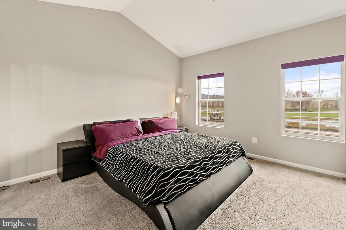 KELLERTON - Residential Lease