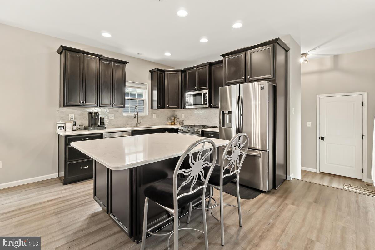 KELLERTON - Residential Lease