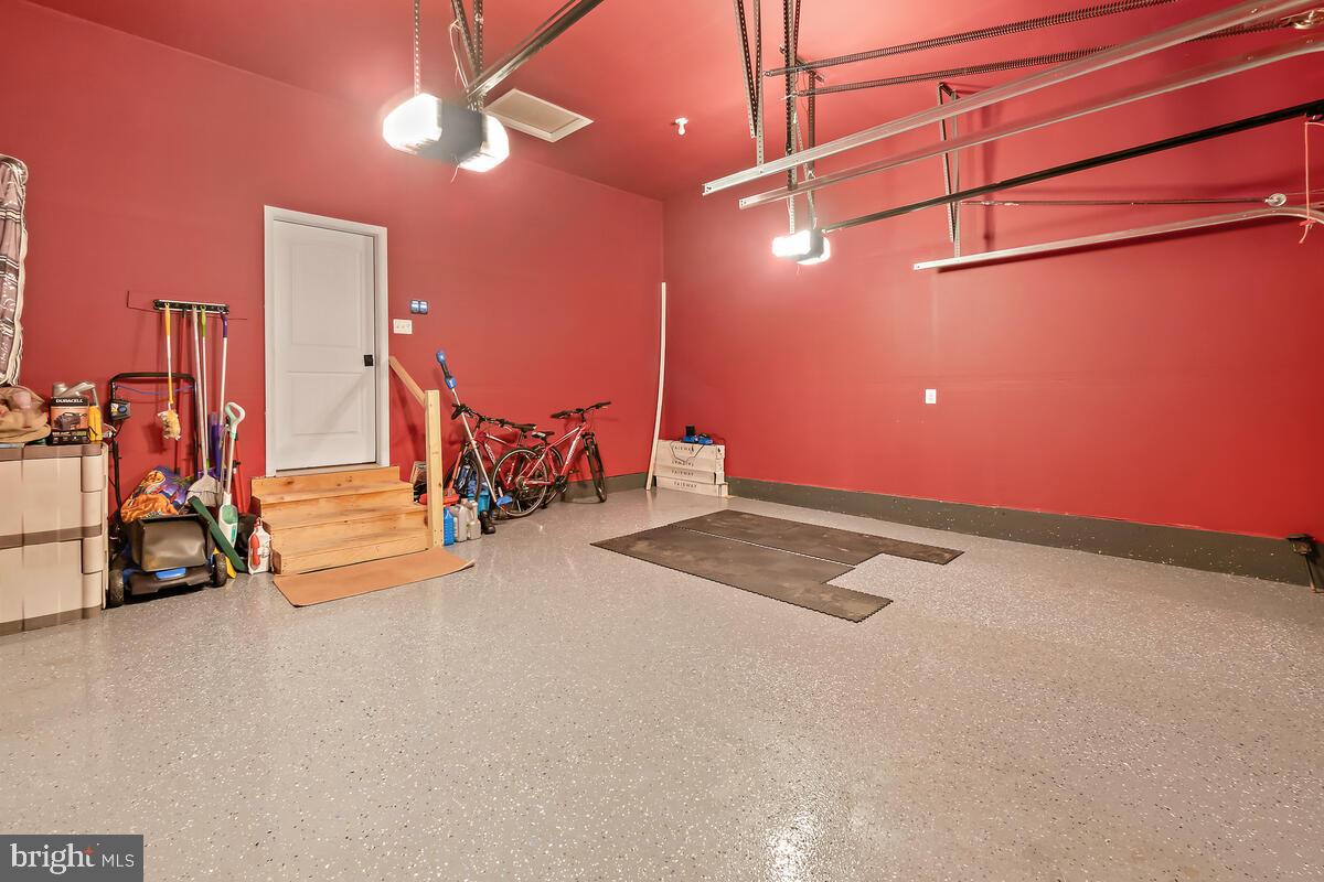 KELLERTON - Residential Lease