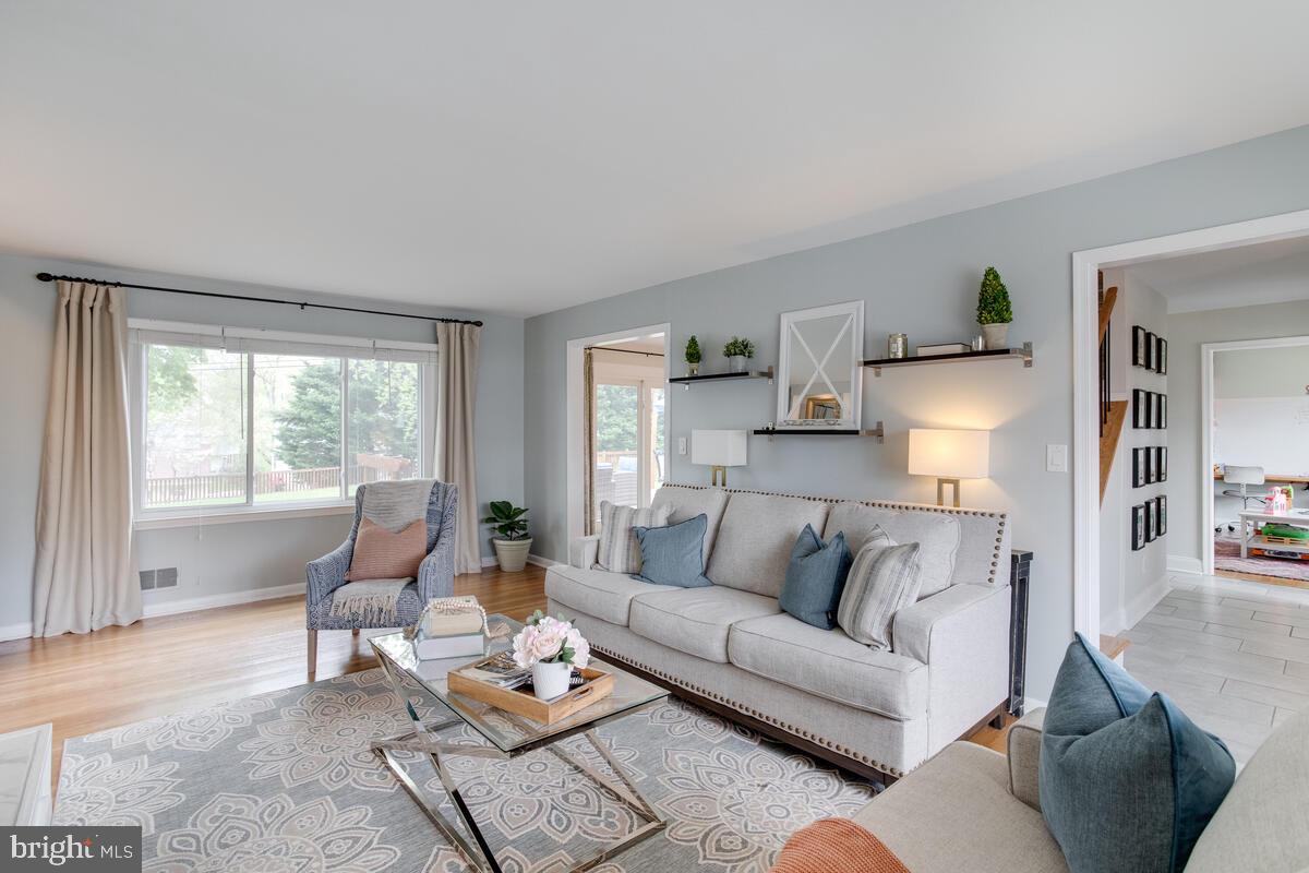 SPRINGLAKE - Residential