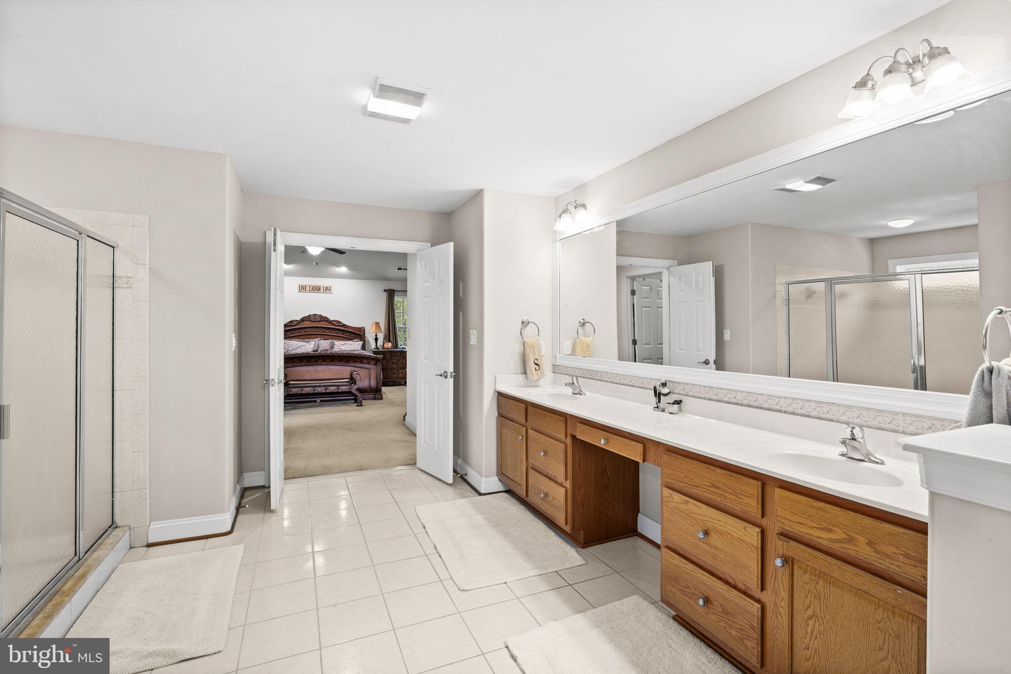 TAVERN GATE - Residential