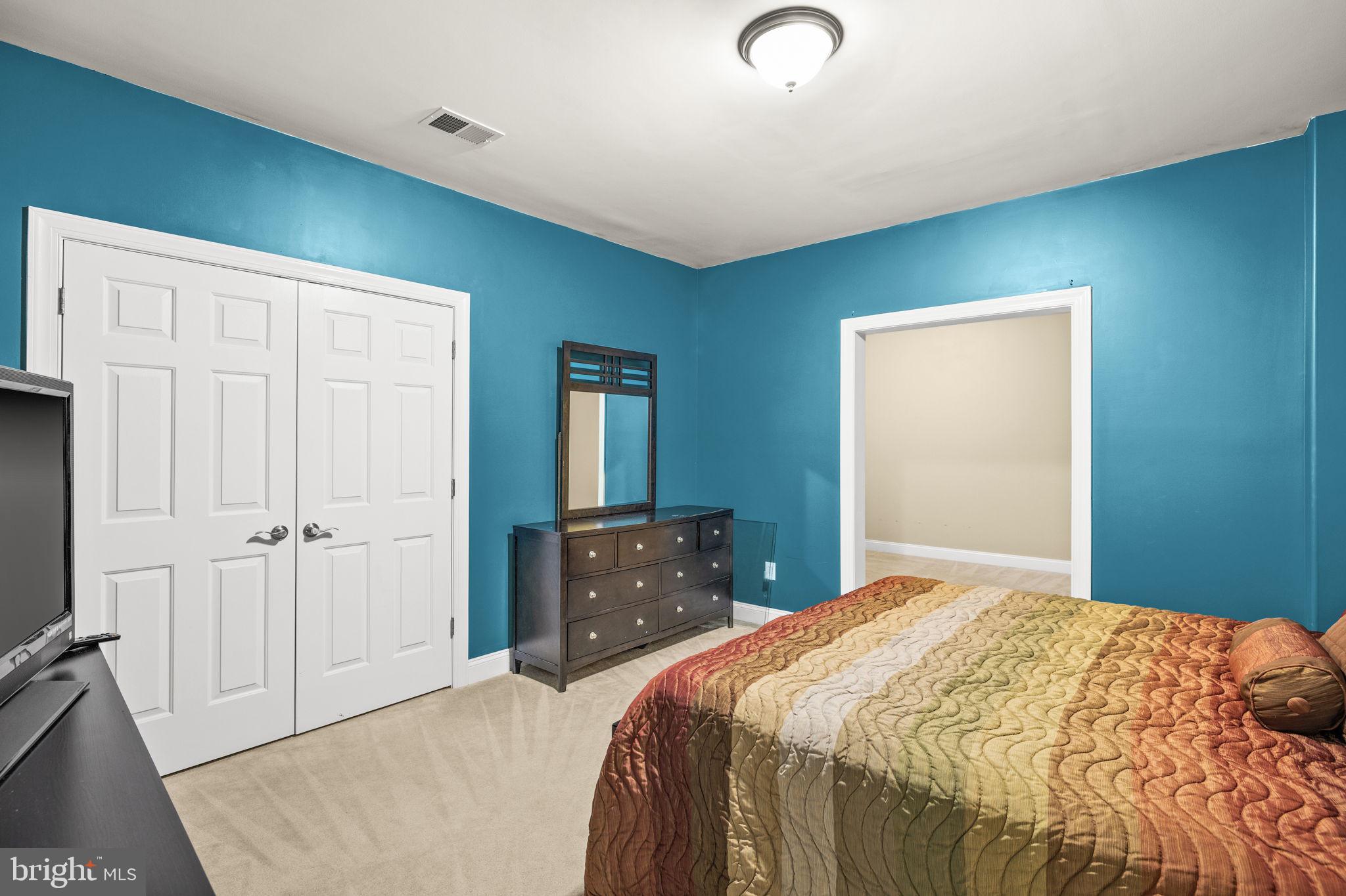 TAVERN GATE - Residential