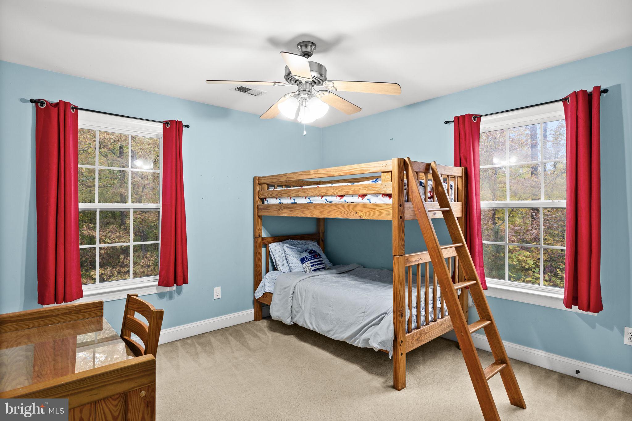 TAVERN GATE - Residential