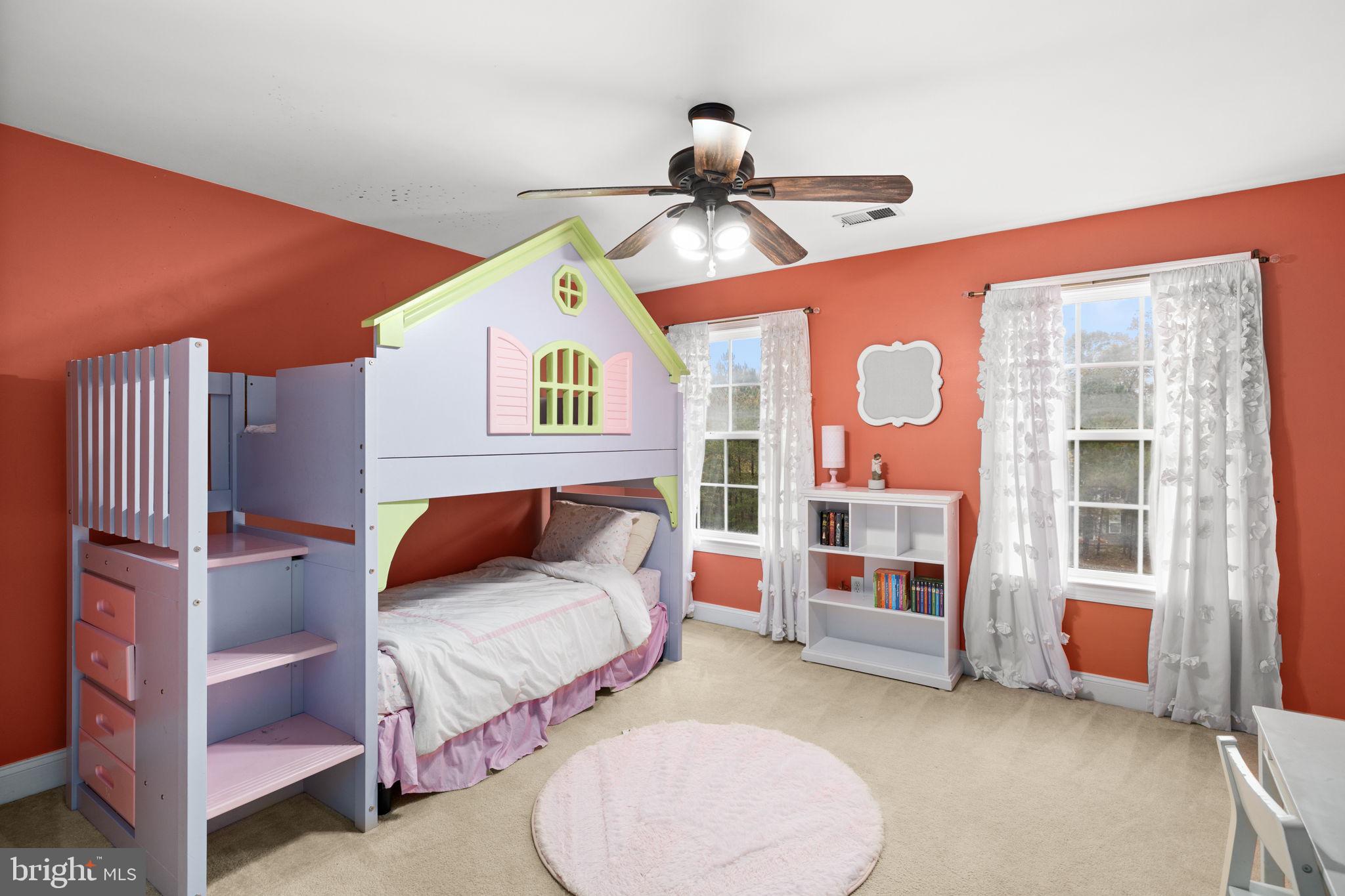 TAVERN GATE - Residential