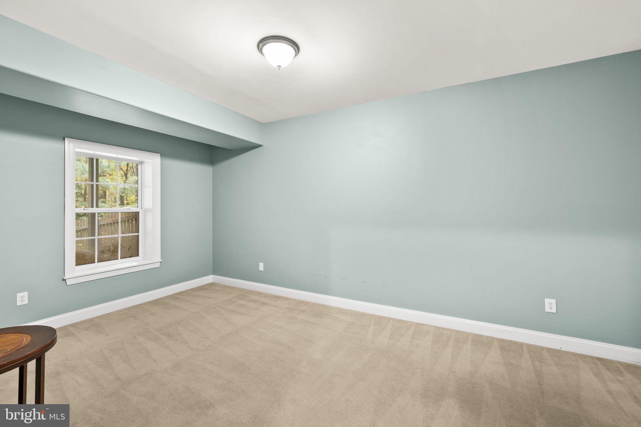 TAVERN GATE - Residential