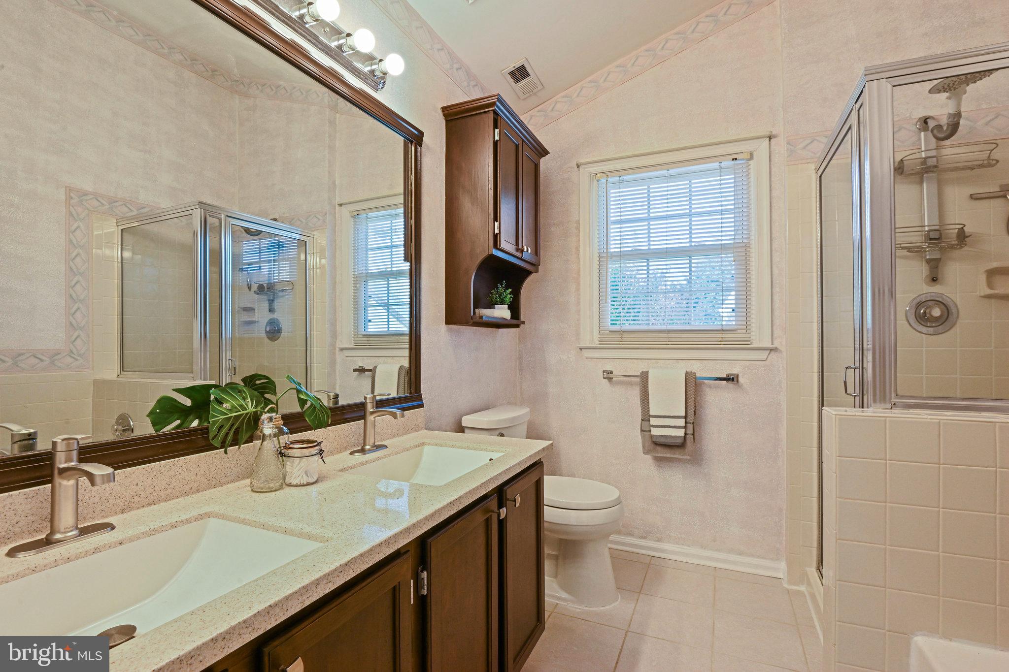 CHANTILLY HIGHLANDS - Residential