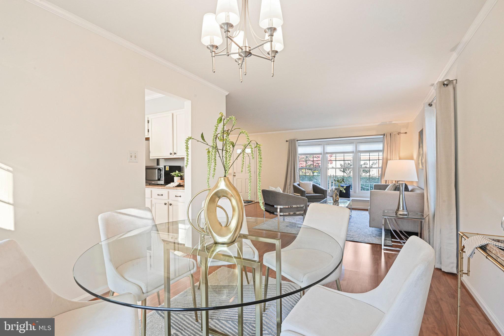 CHANTILLY HIGHLANDS - Residential