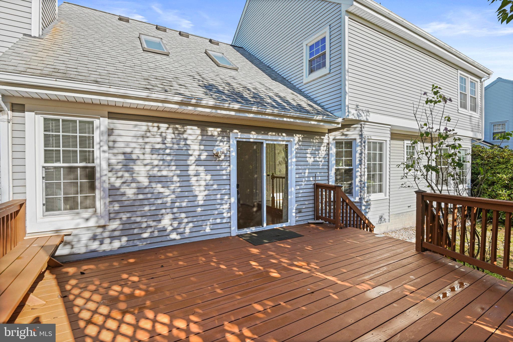 CHANTILLY HIGHLANDS - Residential