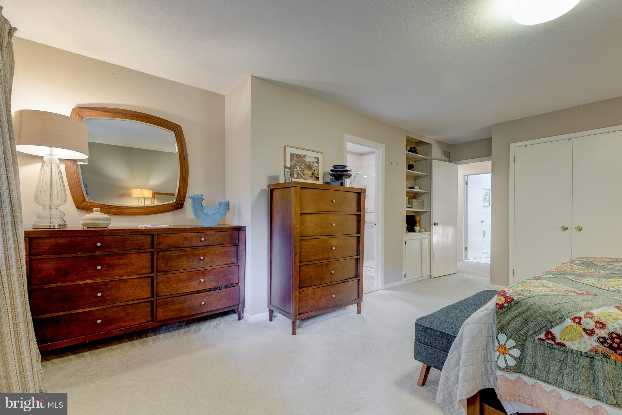 PHEASANT RUN - Residential