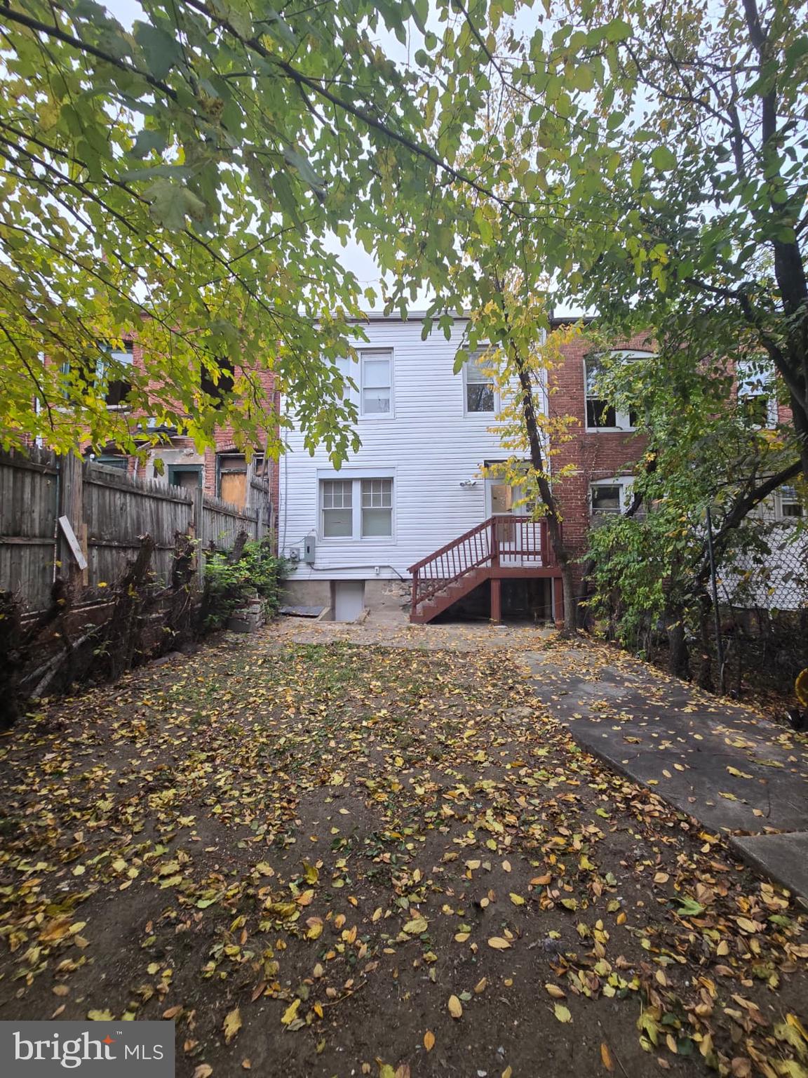 MONDAWMIN - Residential