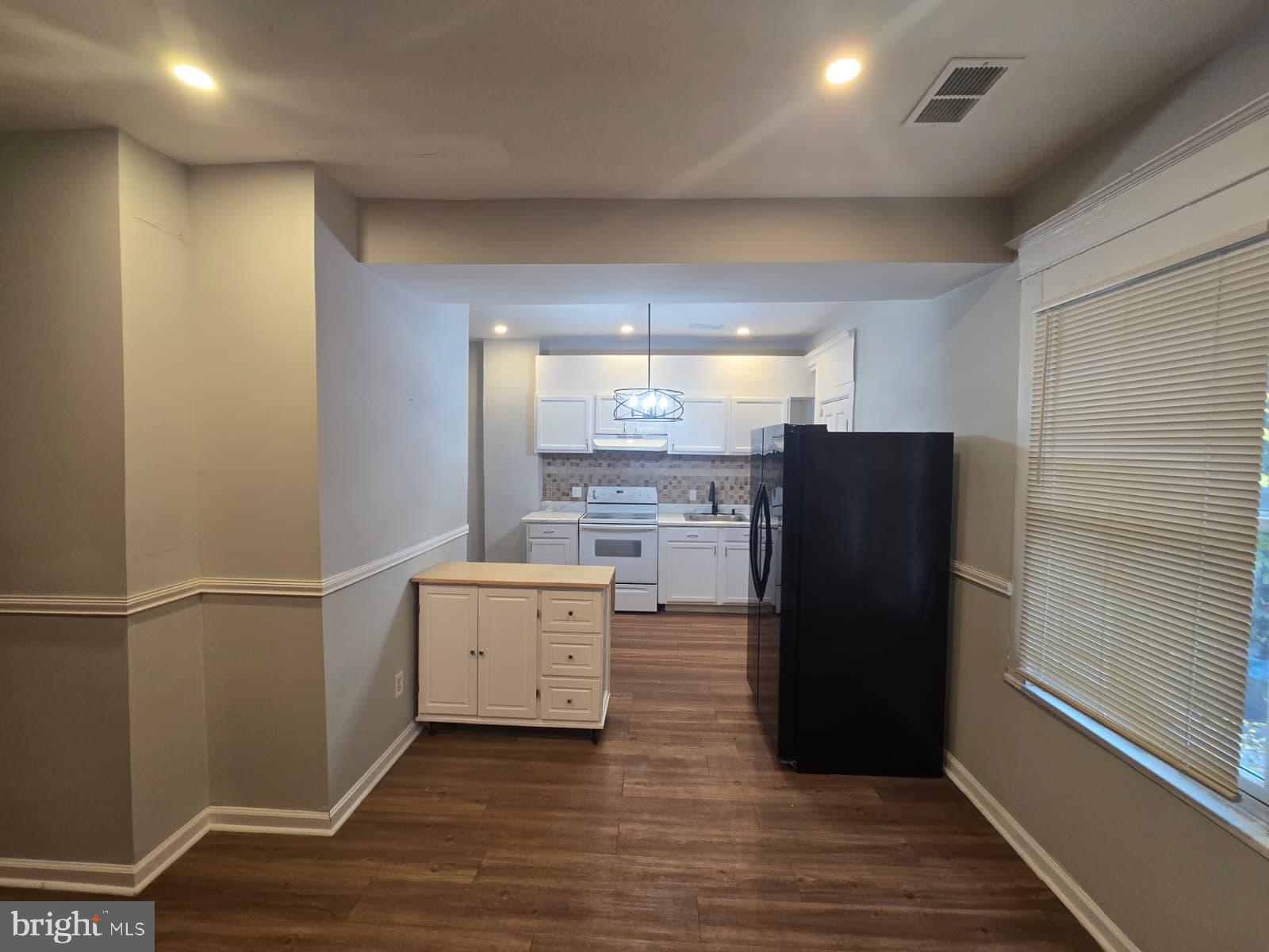 MONDAWMIN - Residential