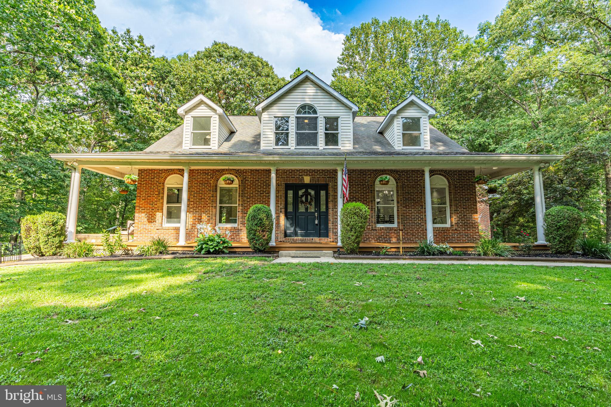 HIDDEN VALLEY - Residential