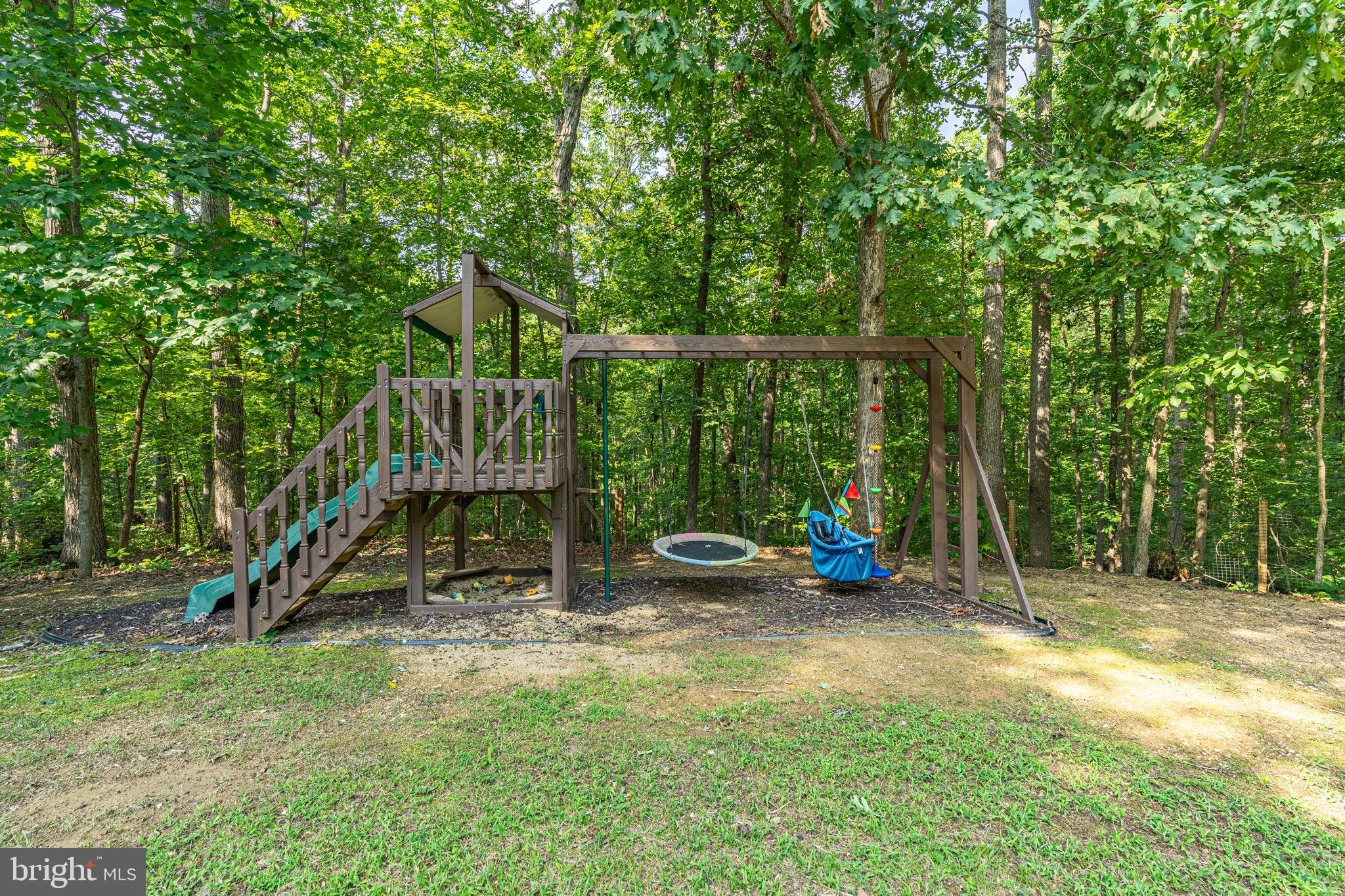 HIDDEN VALLEY - Residential