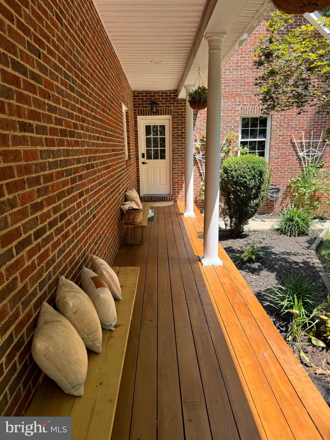 HIDDEN VALLEY - Residential