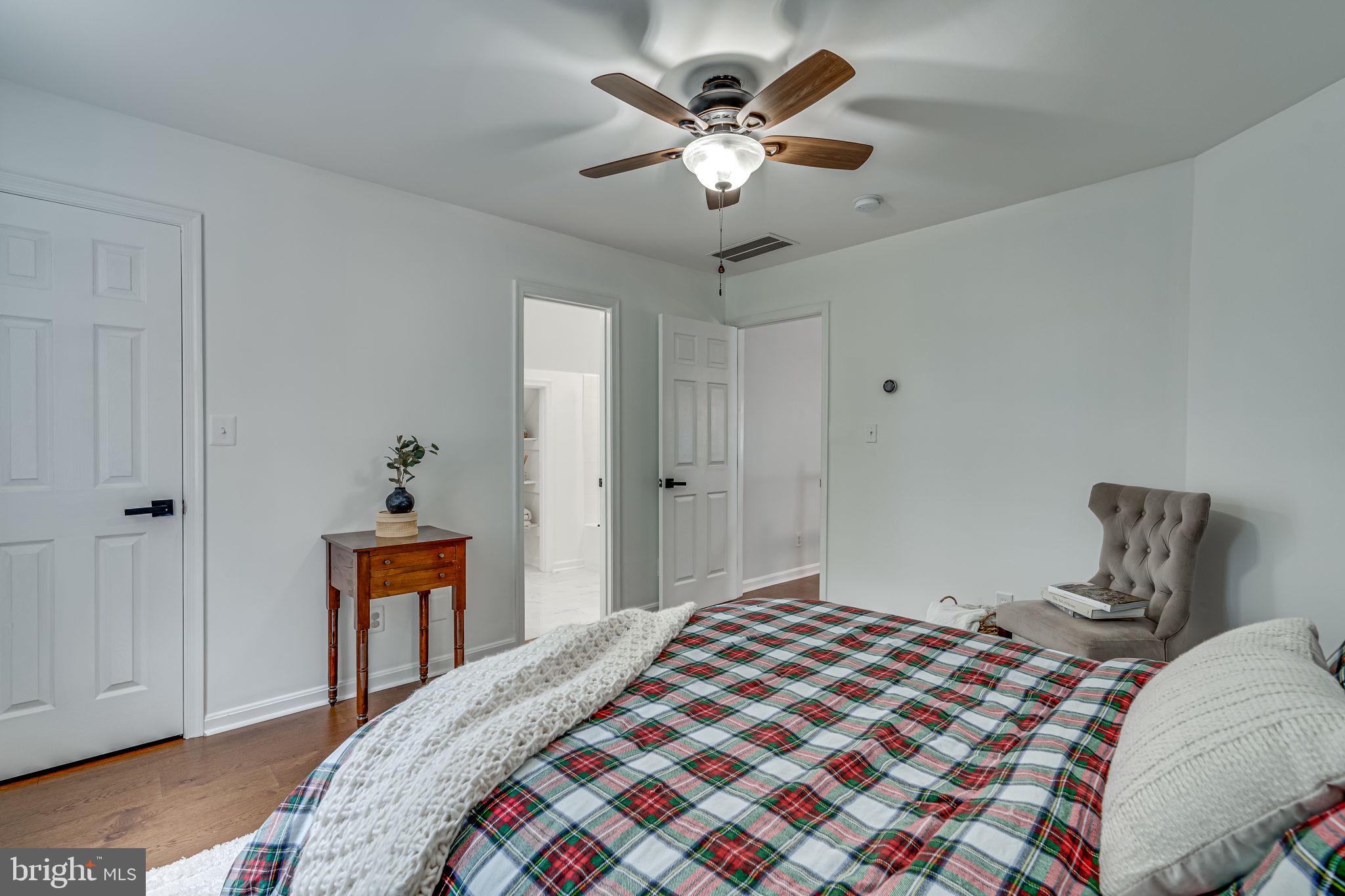 HIDDEN VALLEY - Residential