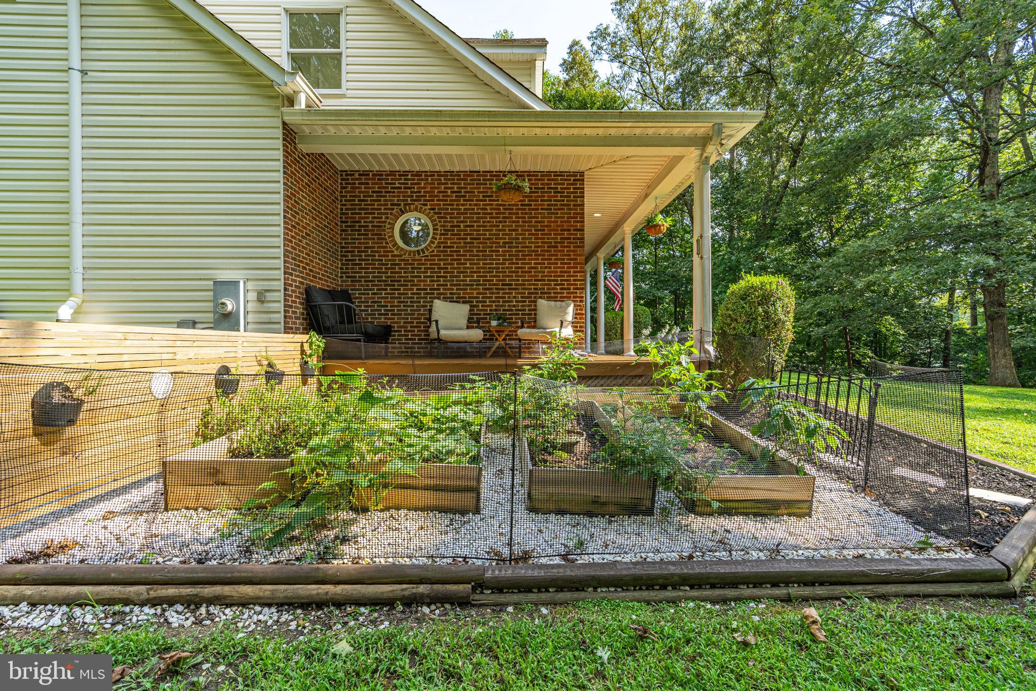 HIDDEN VALLEY - Residential