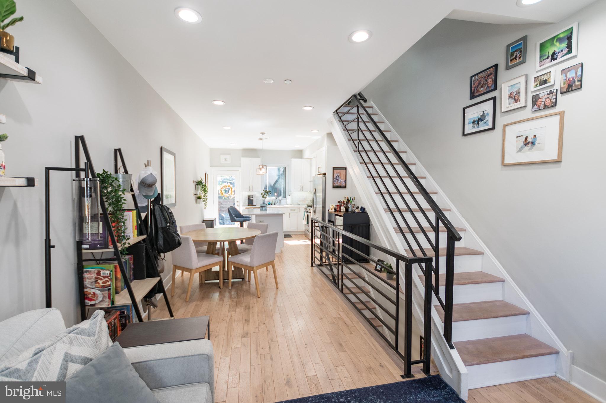 2138 PIERCE STREET