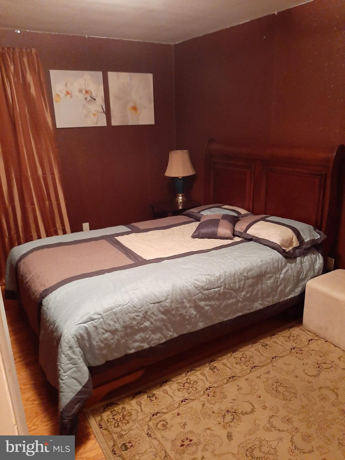 BUSTLETON - Residential