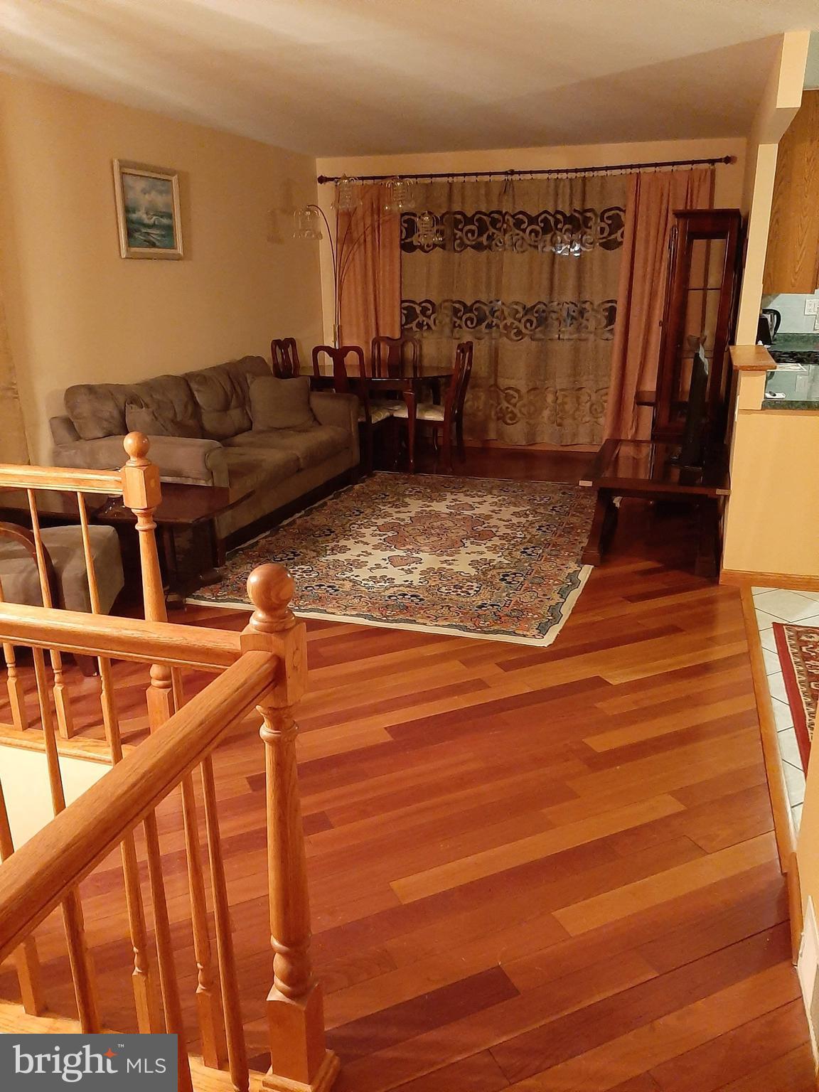 BUSTLETON - Residential