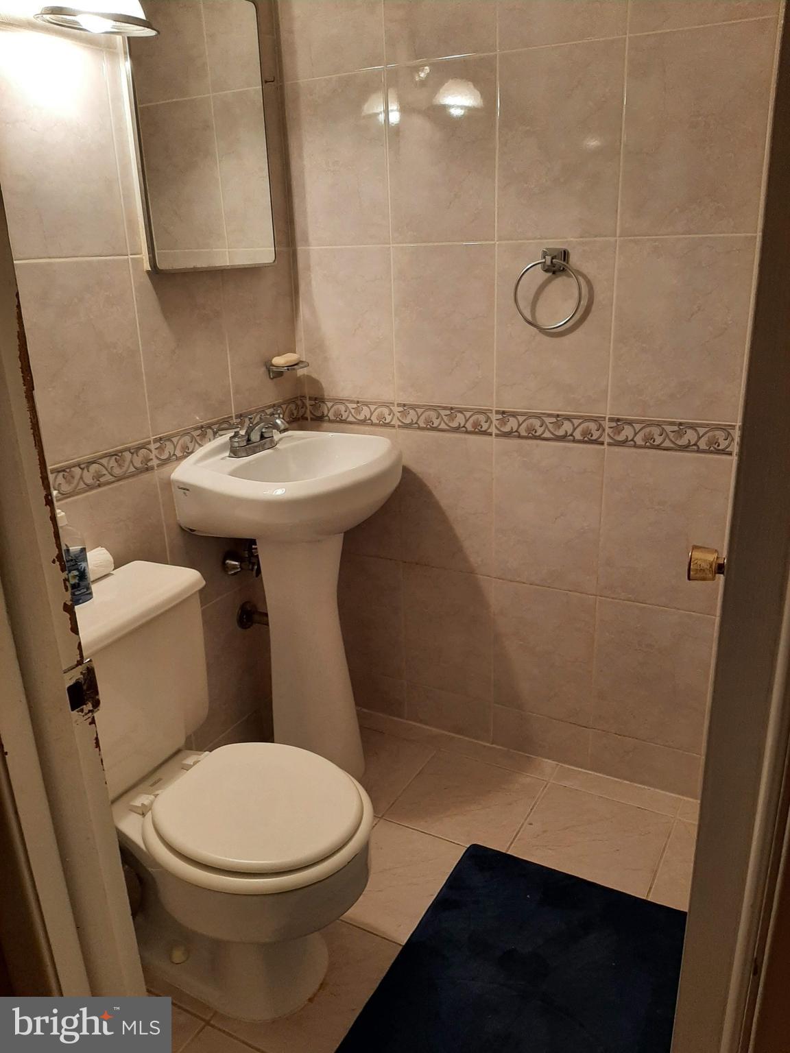 BUSTLETON - Residential