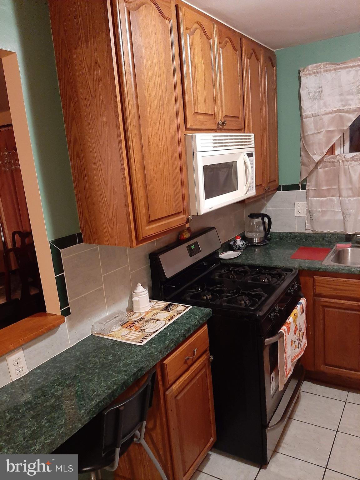 BUSTLETON - Residential