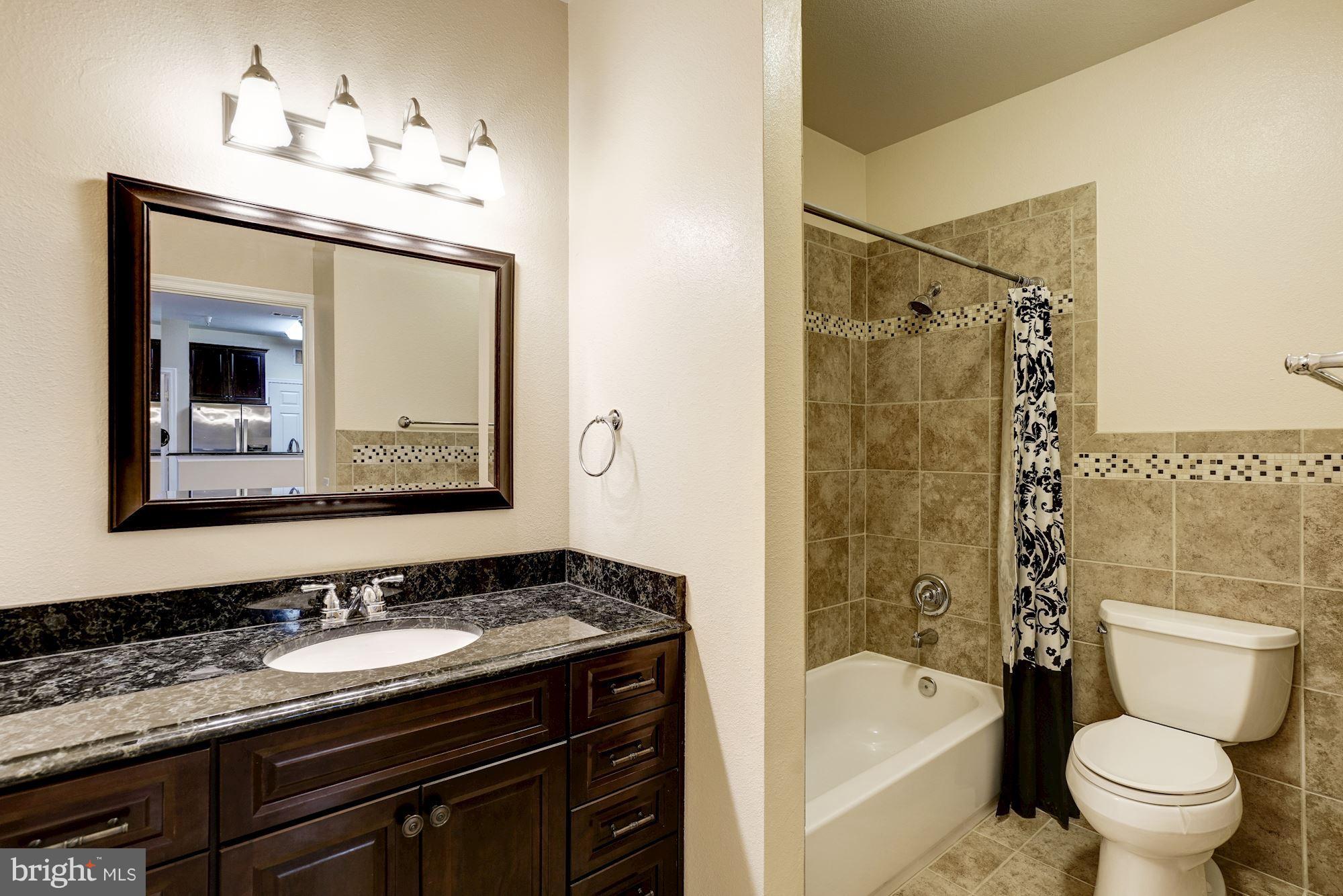 GATES OF MCLEAN - Residential