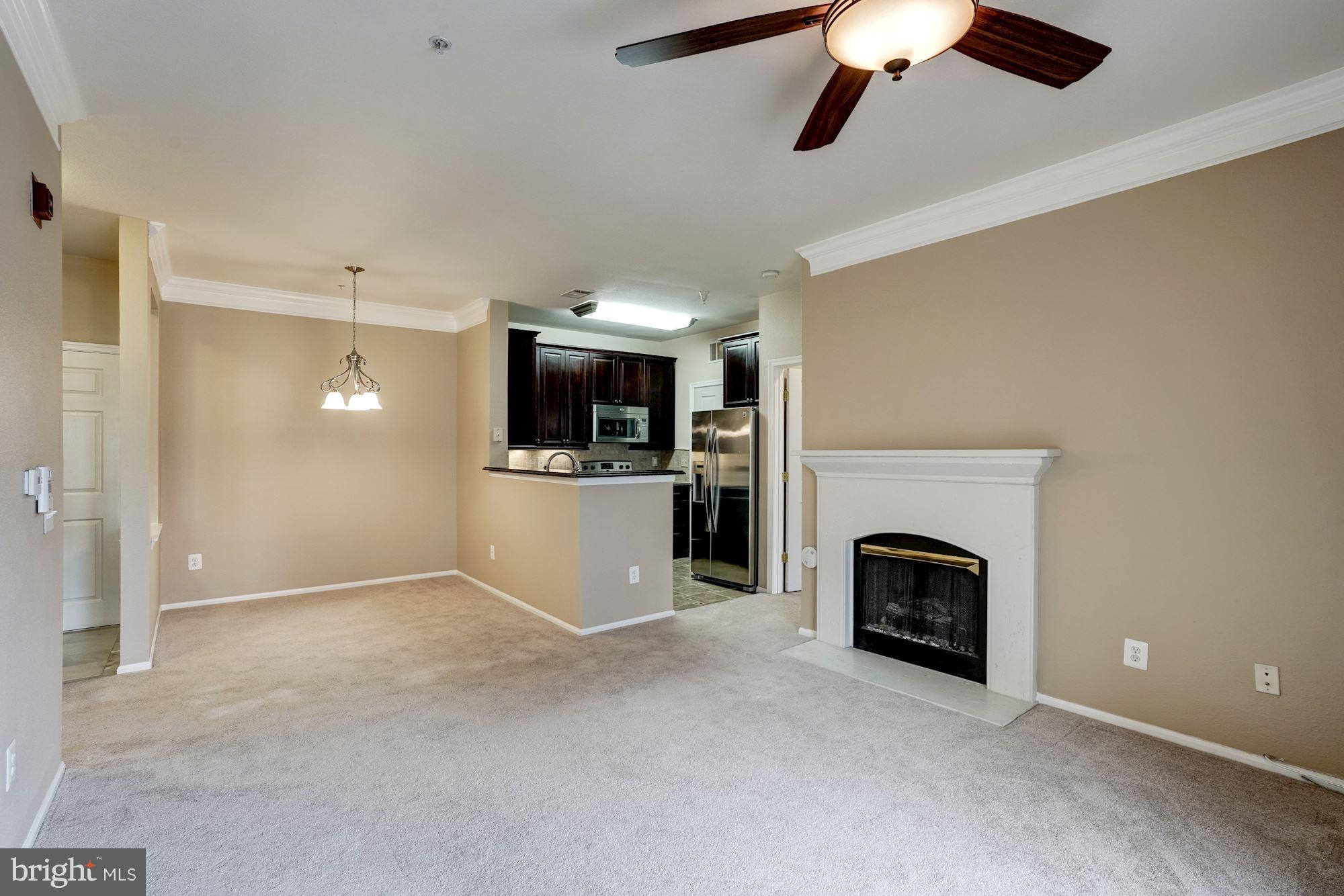 GATES OF MCLEAN - Residential