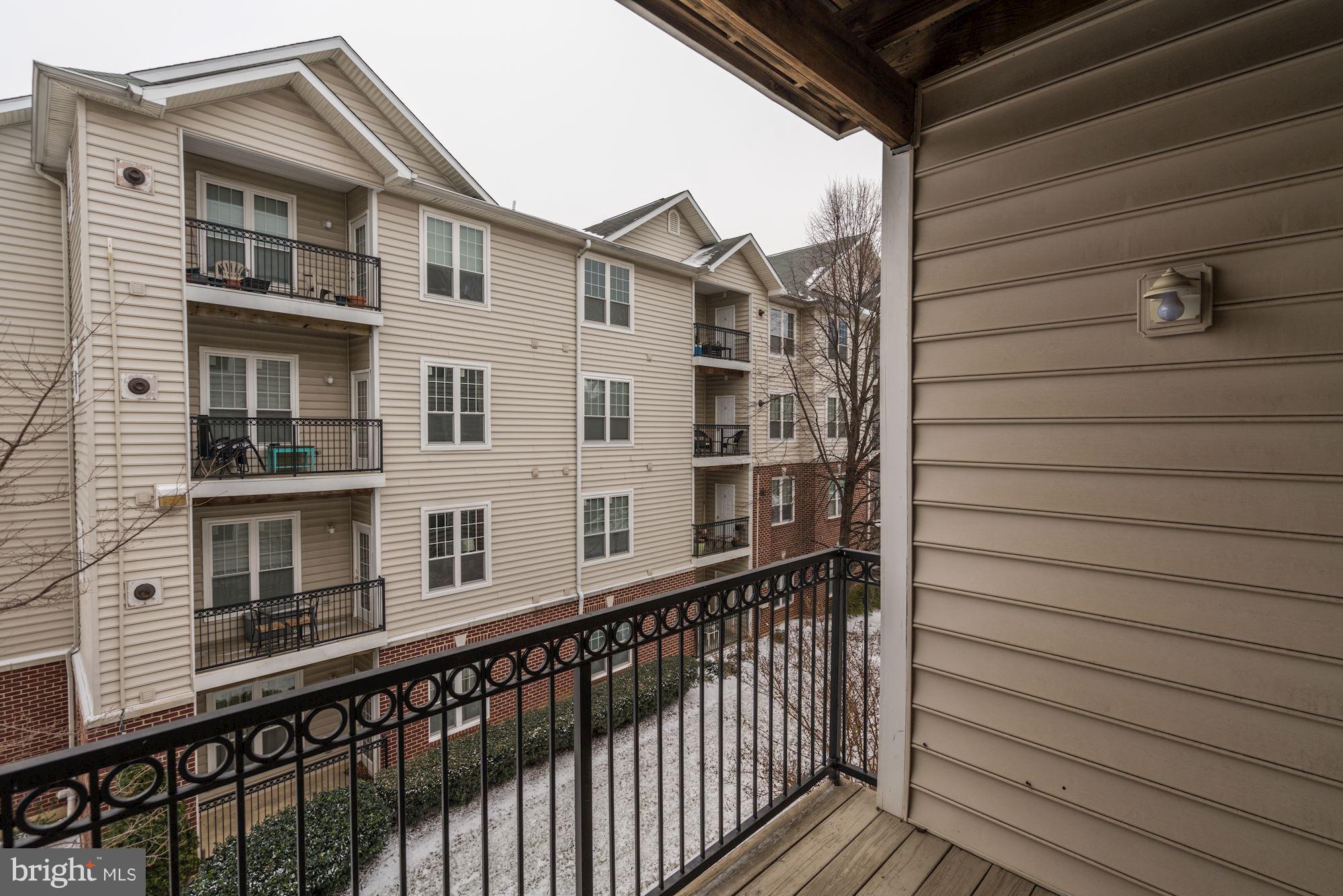 GATES OF MCLEAN - Residential