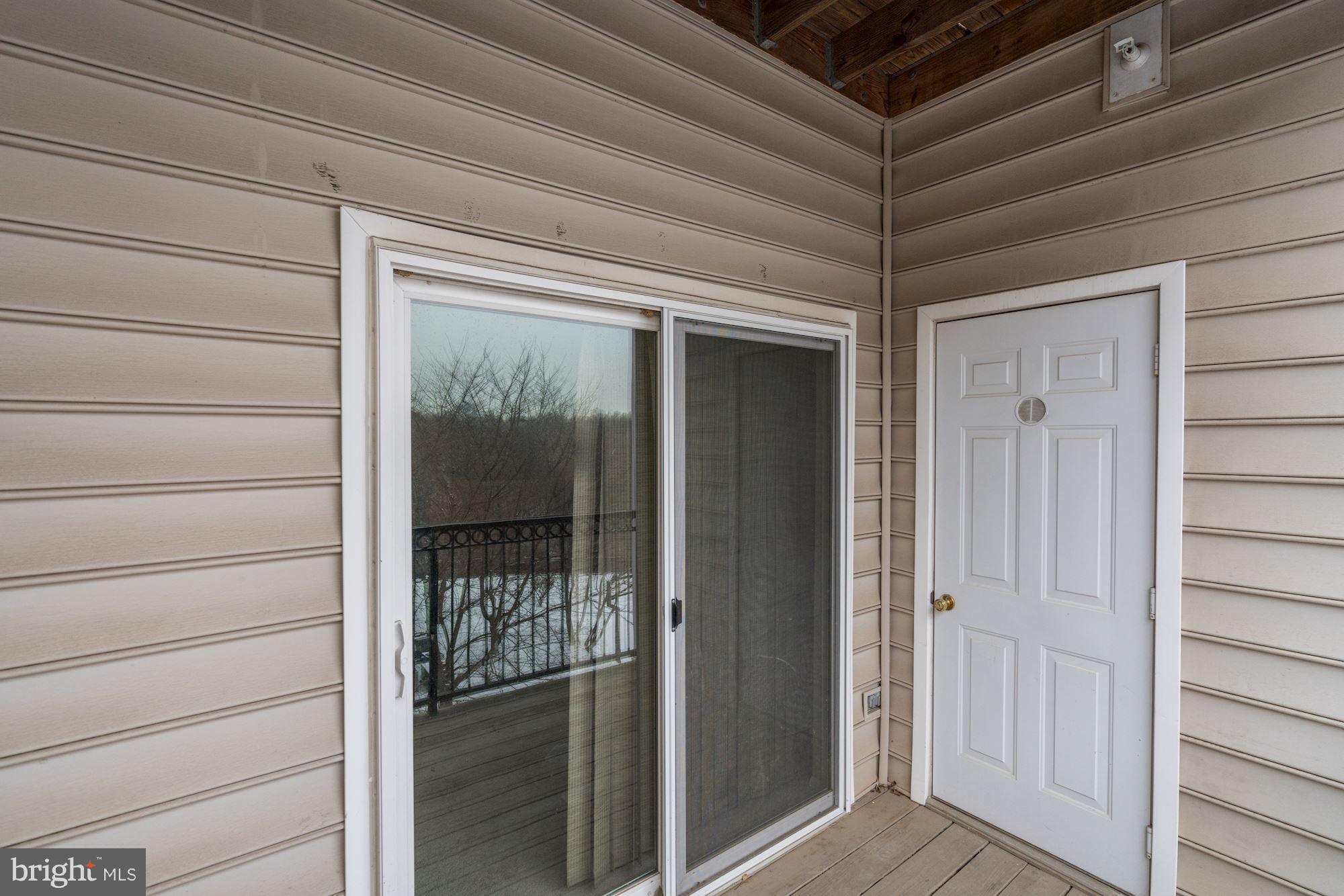 GATES OF MCLEAN - Residential