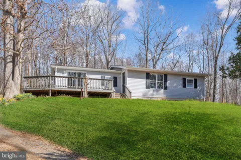 2215 W Hoover Road, Haywood, VA 22722 - MLS#: VAMA2002064