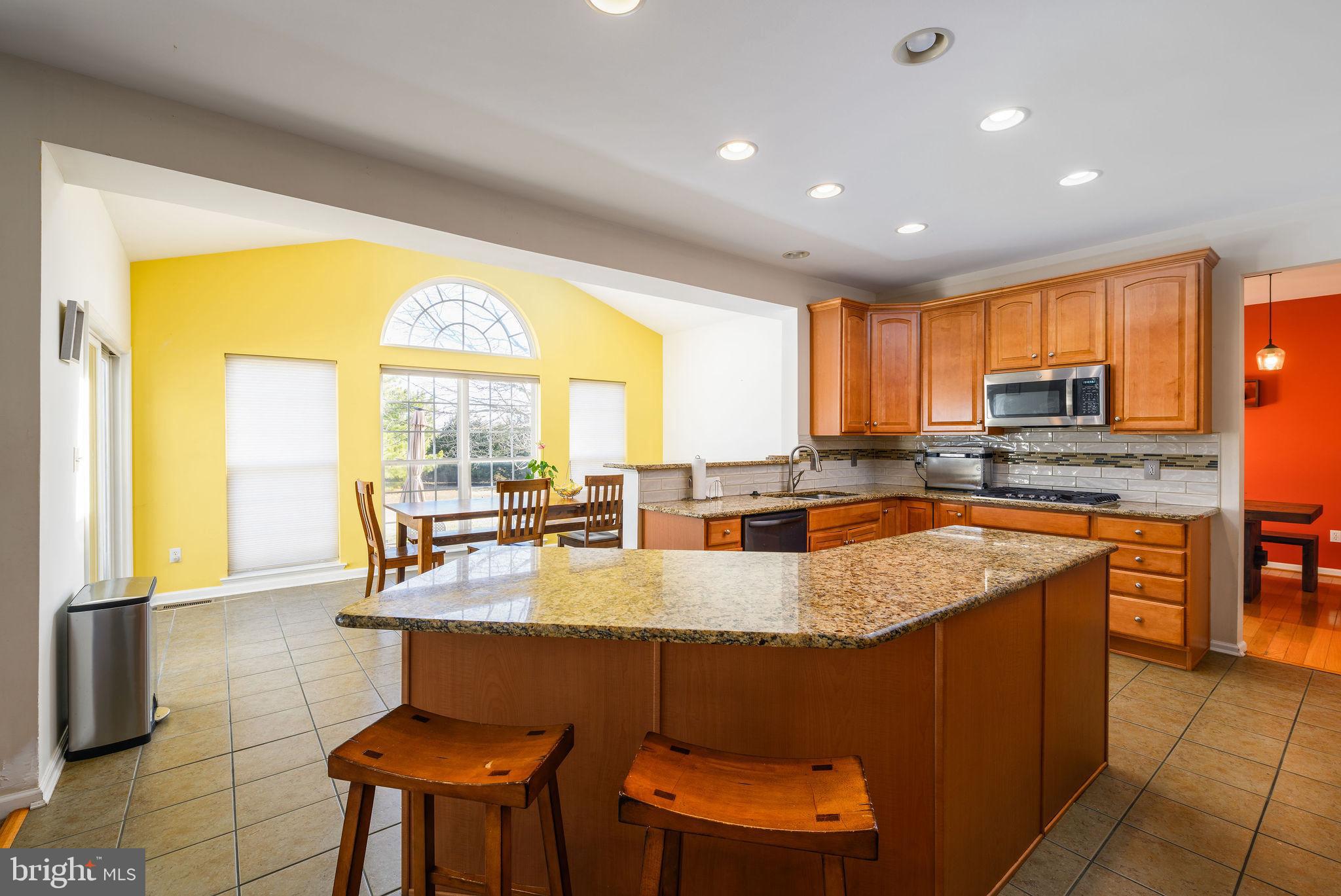 122 TWEEDSMERE DRIVE