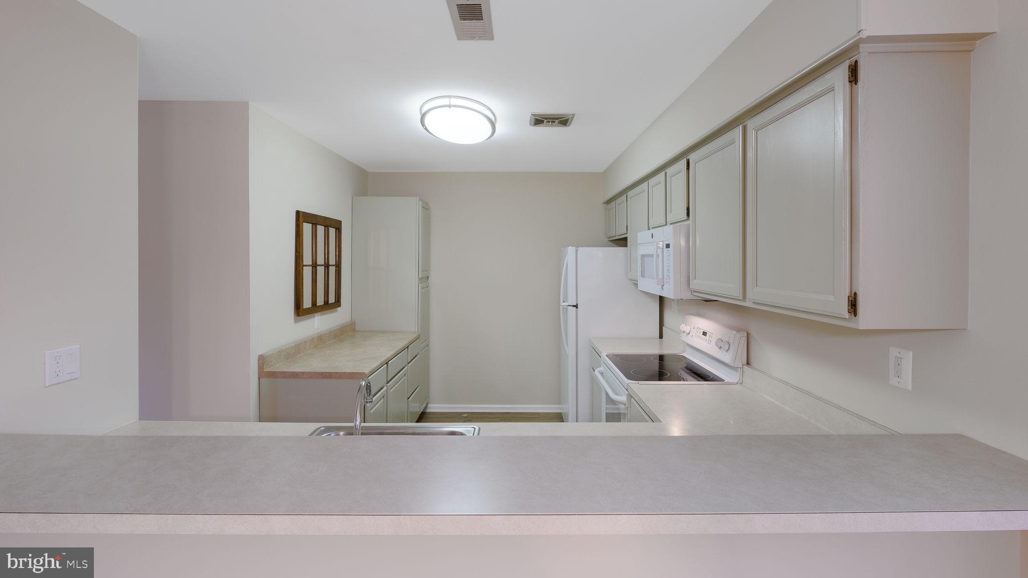 FAIRWAYS - Residential Lease