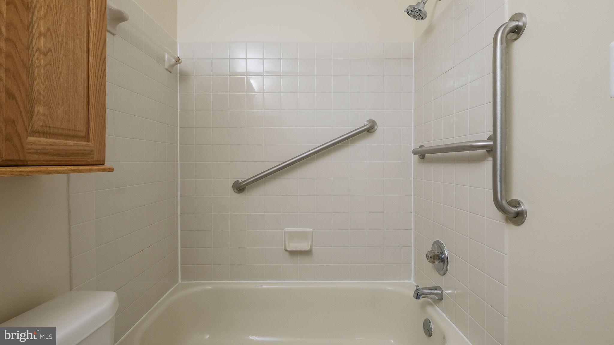 FAIRWAYS - Residential Lease