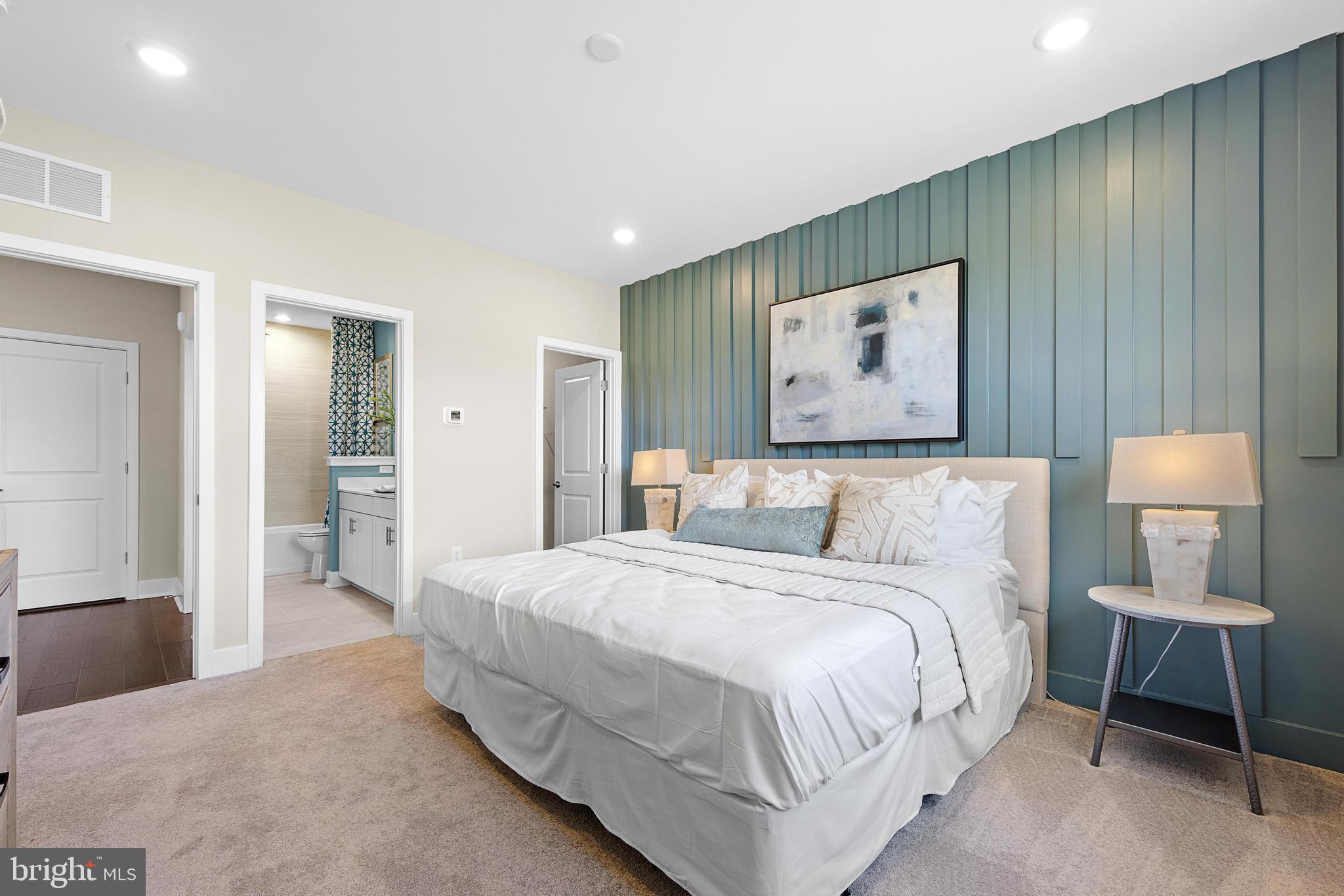 HOPEWELL PARC - Residential