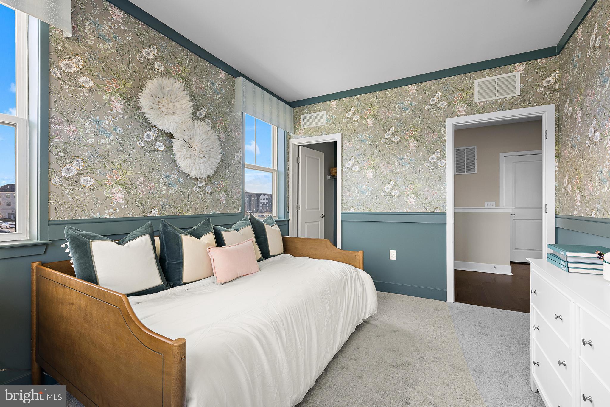 HOPEWELL PARC - Residential