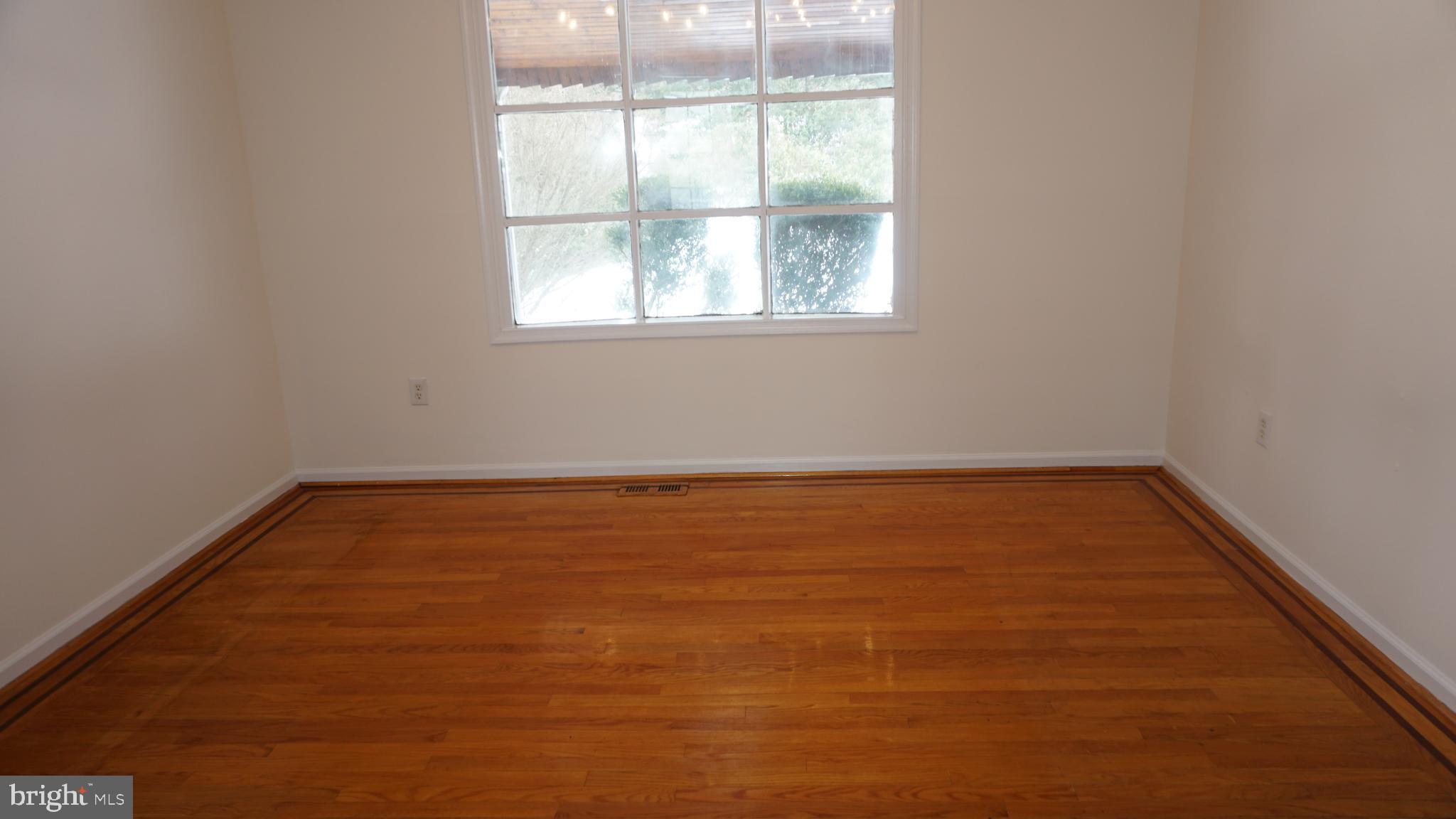 BROOKSIDE - Residential