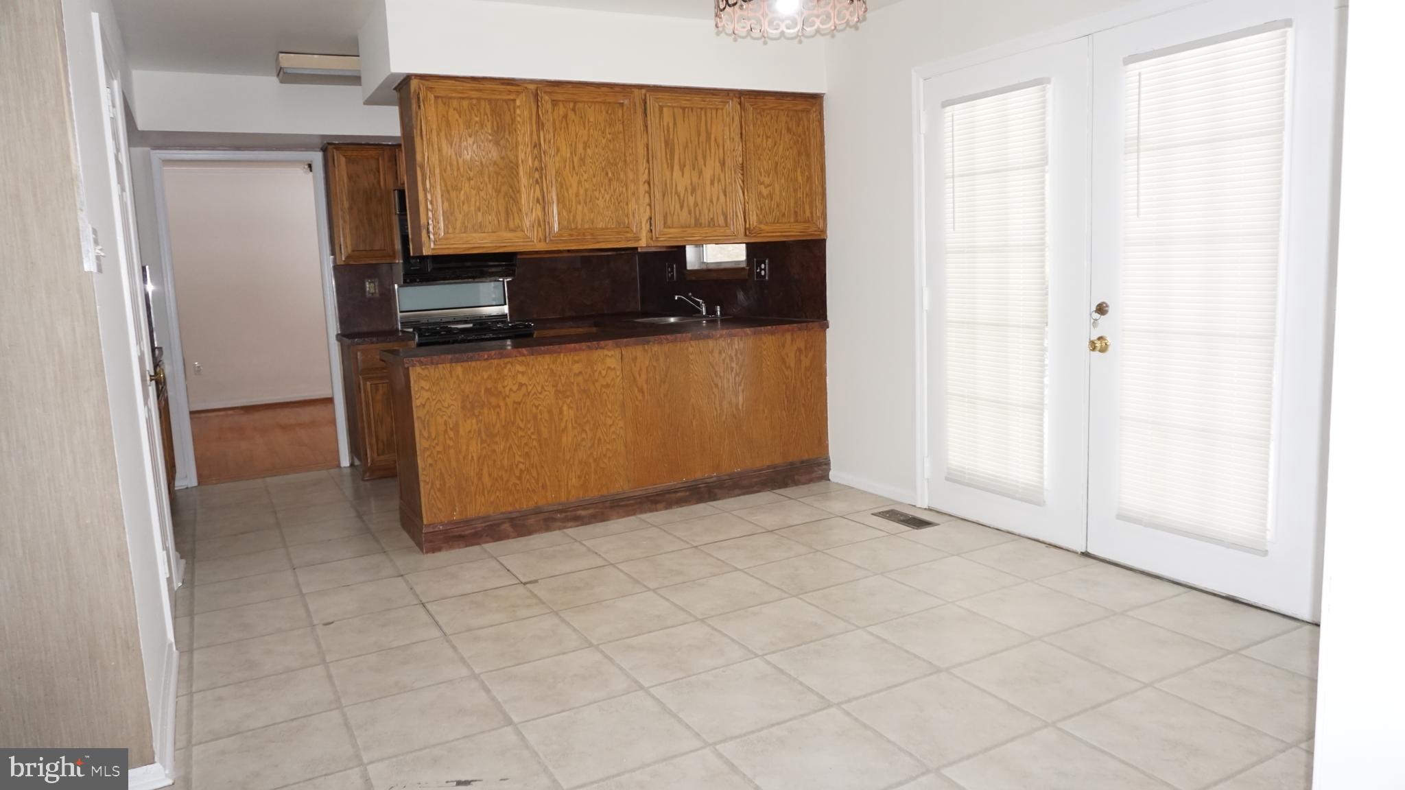 BROOKSIDE - Residential