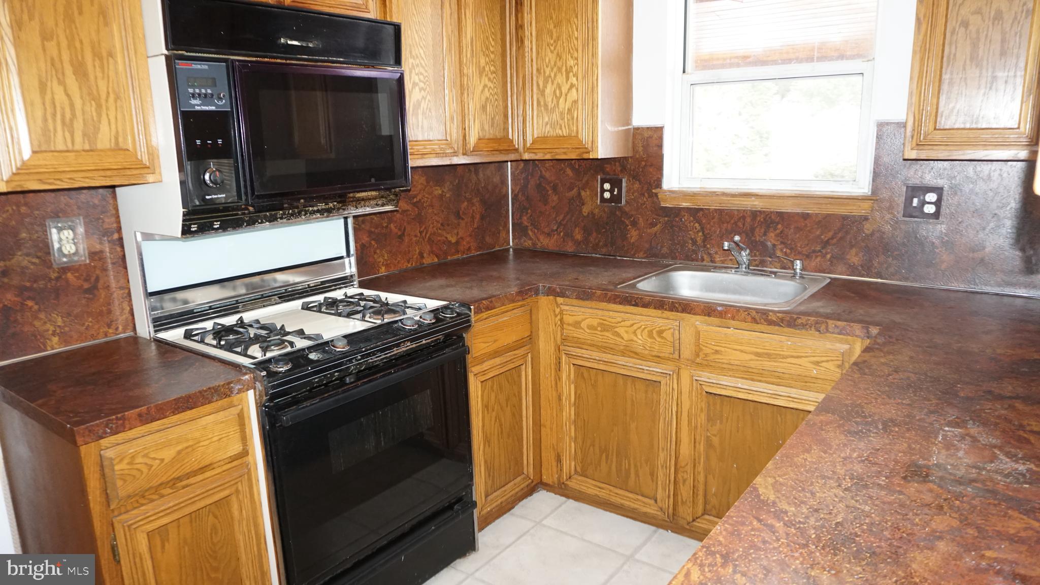 BROOKSIDE - Residential