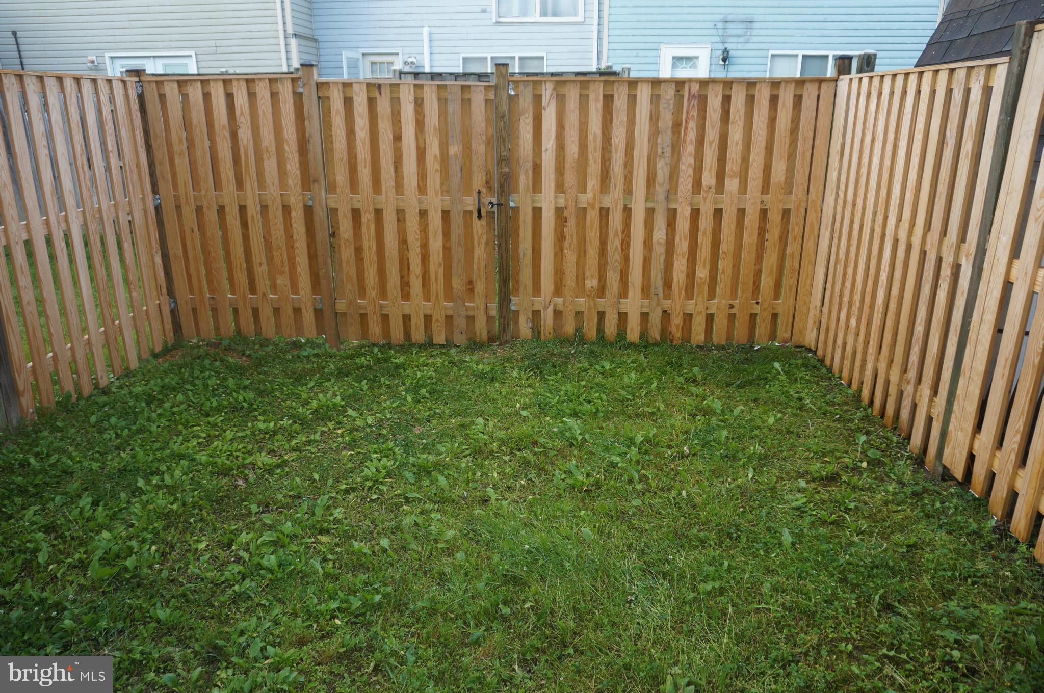 SADDLE CREEK - Residential