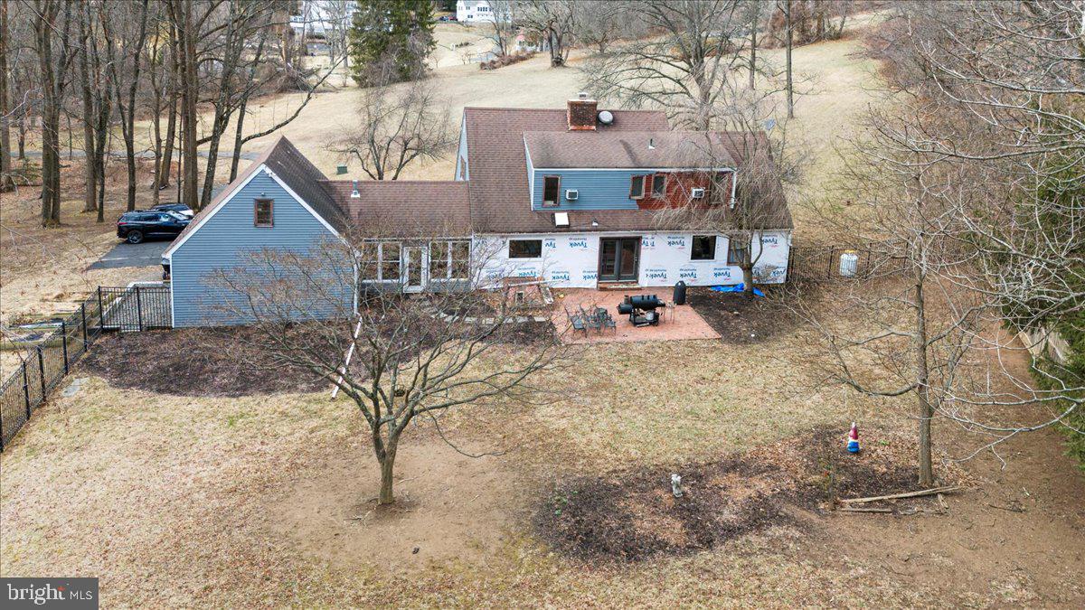 100 ACRE WOODS - Residential