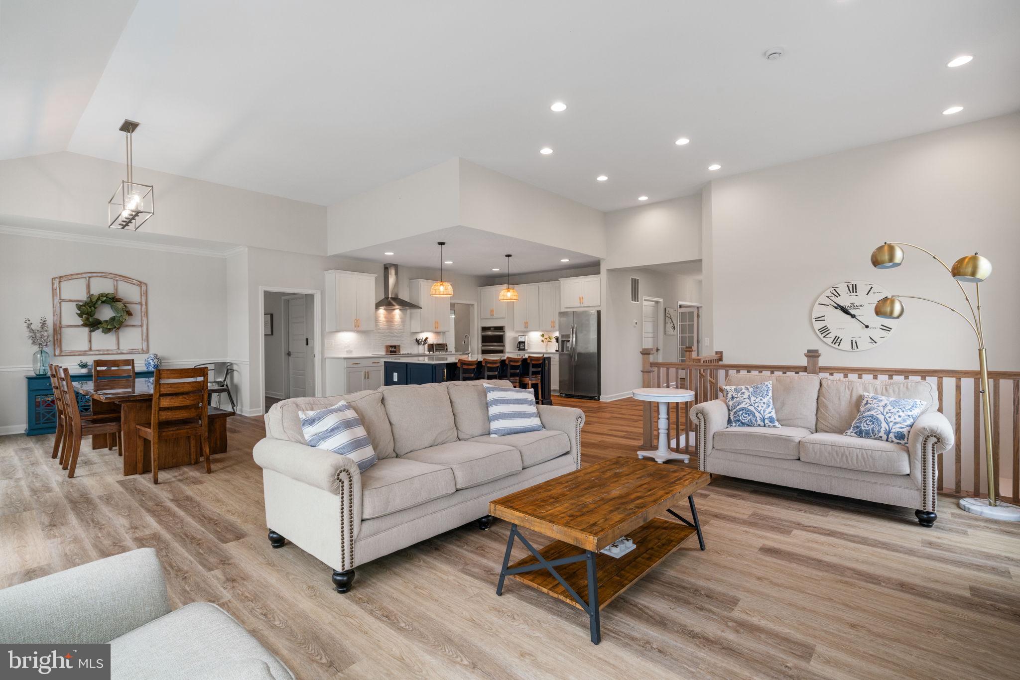 ELK CREEK LANDING - Residential