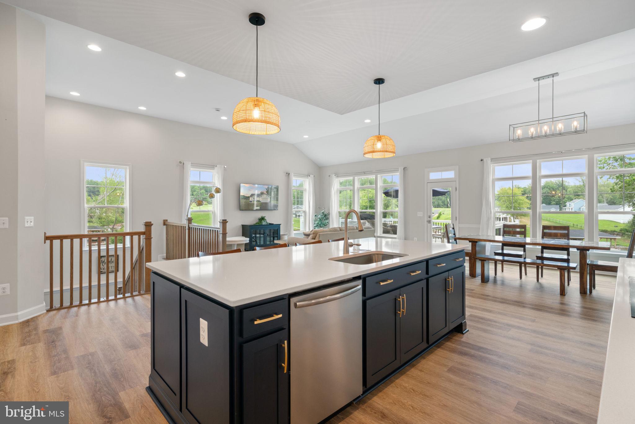 ELK CREEK LANDING - Residential