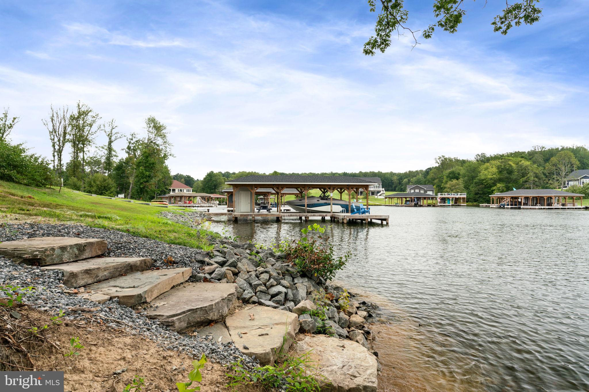 ELK CREEK LANDING - Residential