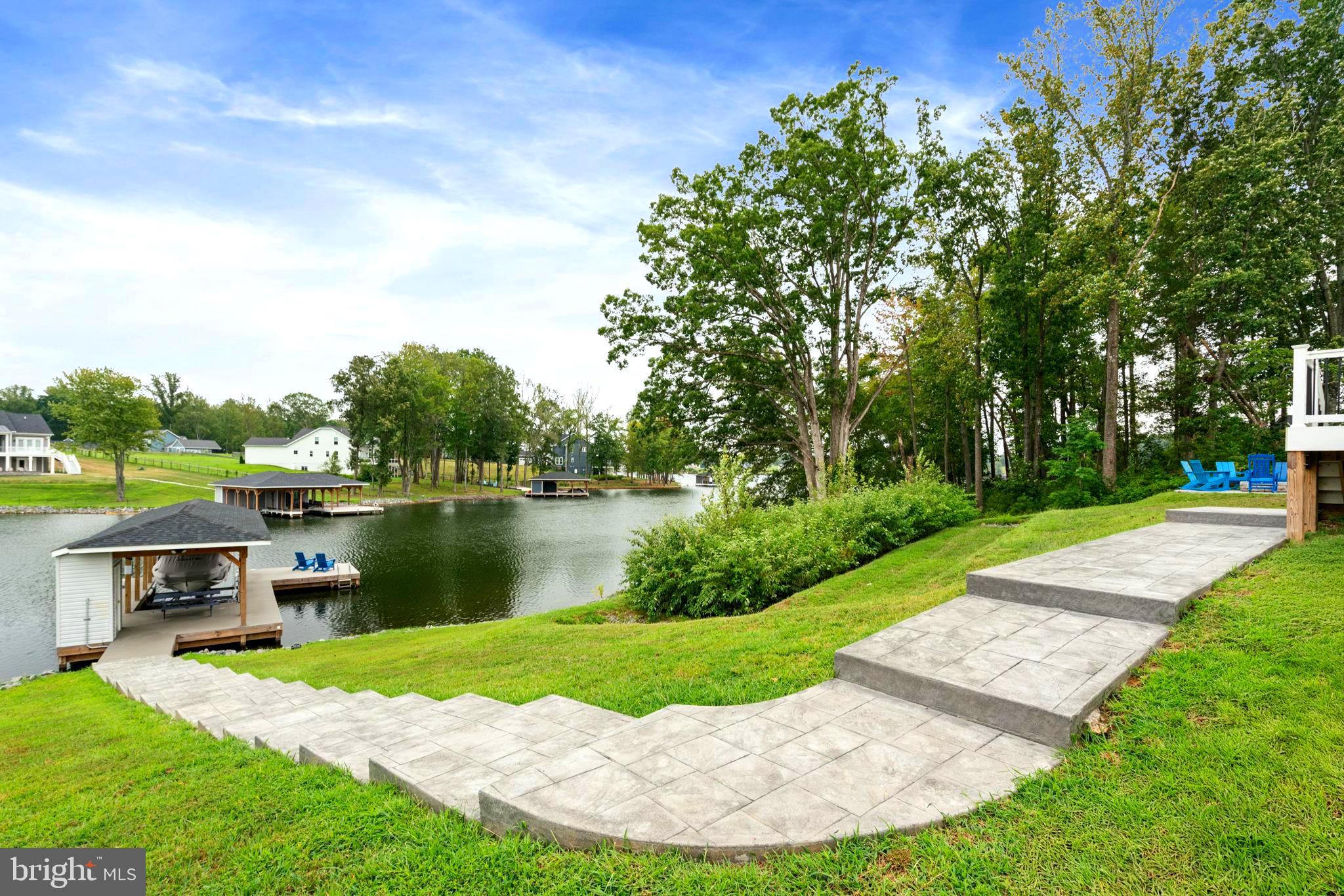 ELK CREEK LANDING - Residential