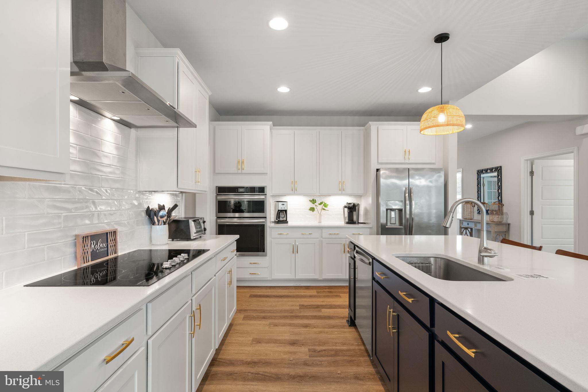 ELK CREEK LANDING - Residential